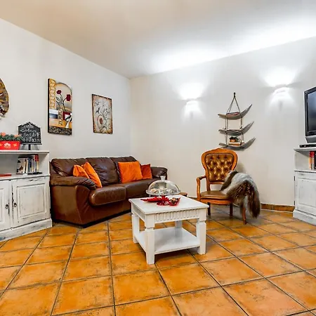 Villa House 